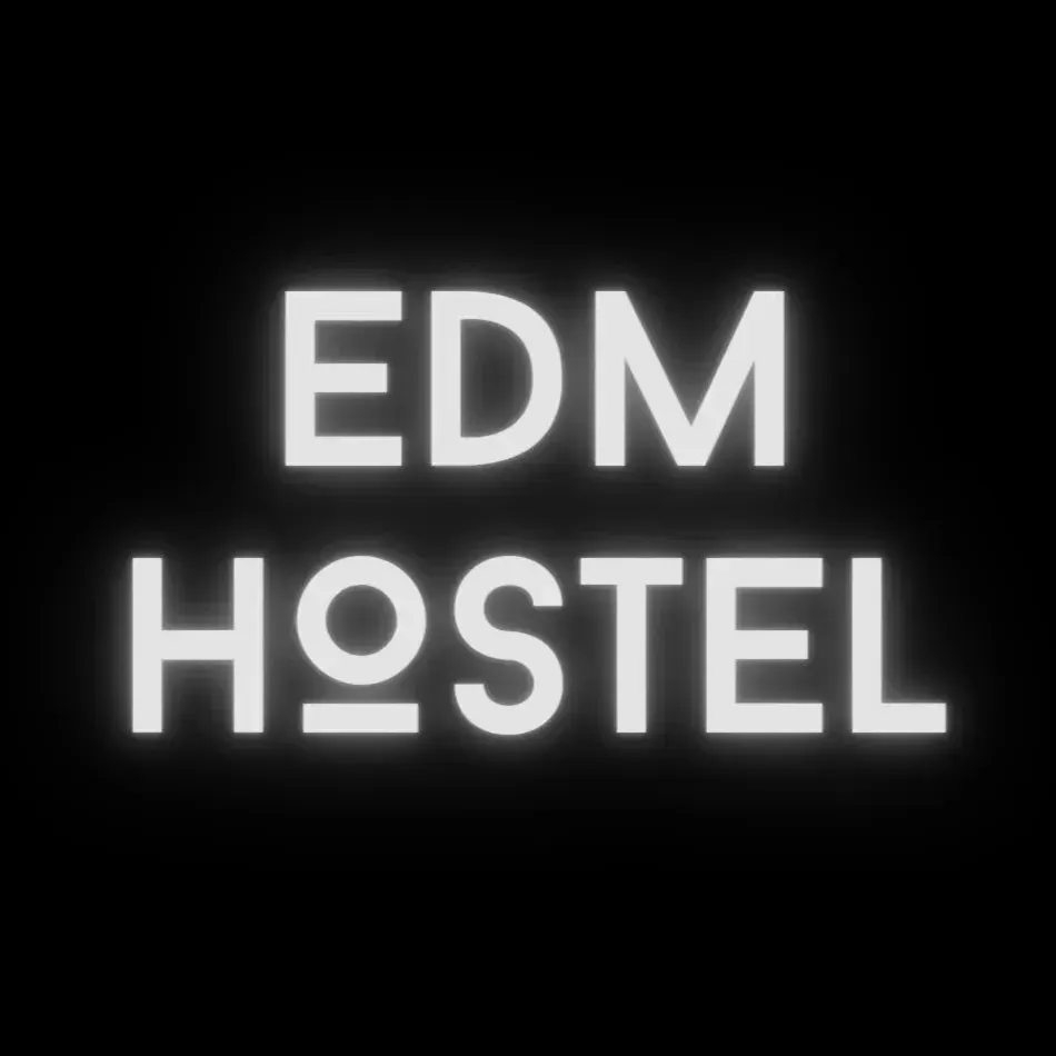 EDM Hostel logo